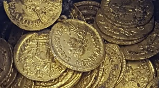 Ancient Gold Found on Italian Building Site